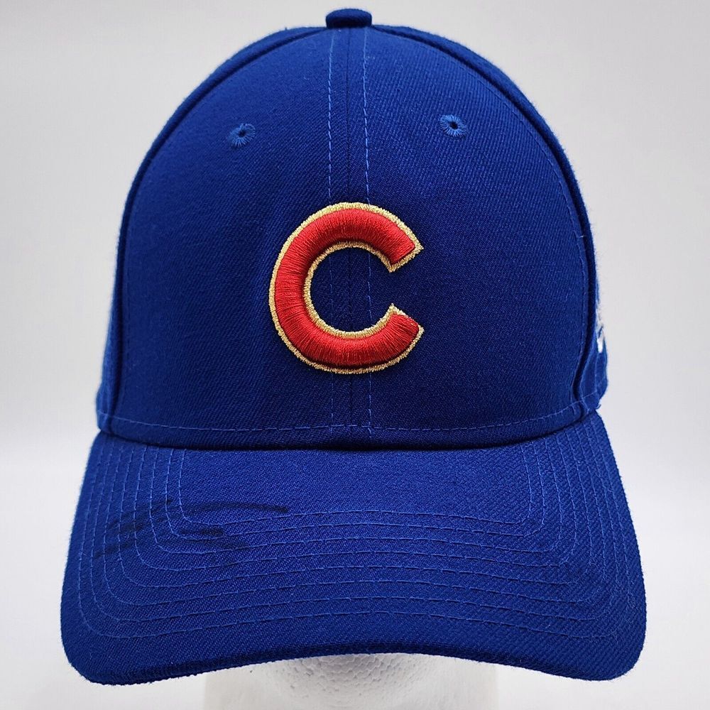 Chicago Cubs New Era 9Twenty Hat Mens Blue Embroidered Red and Gold Logo READ
